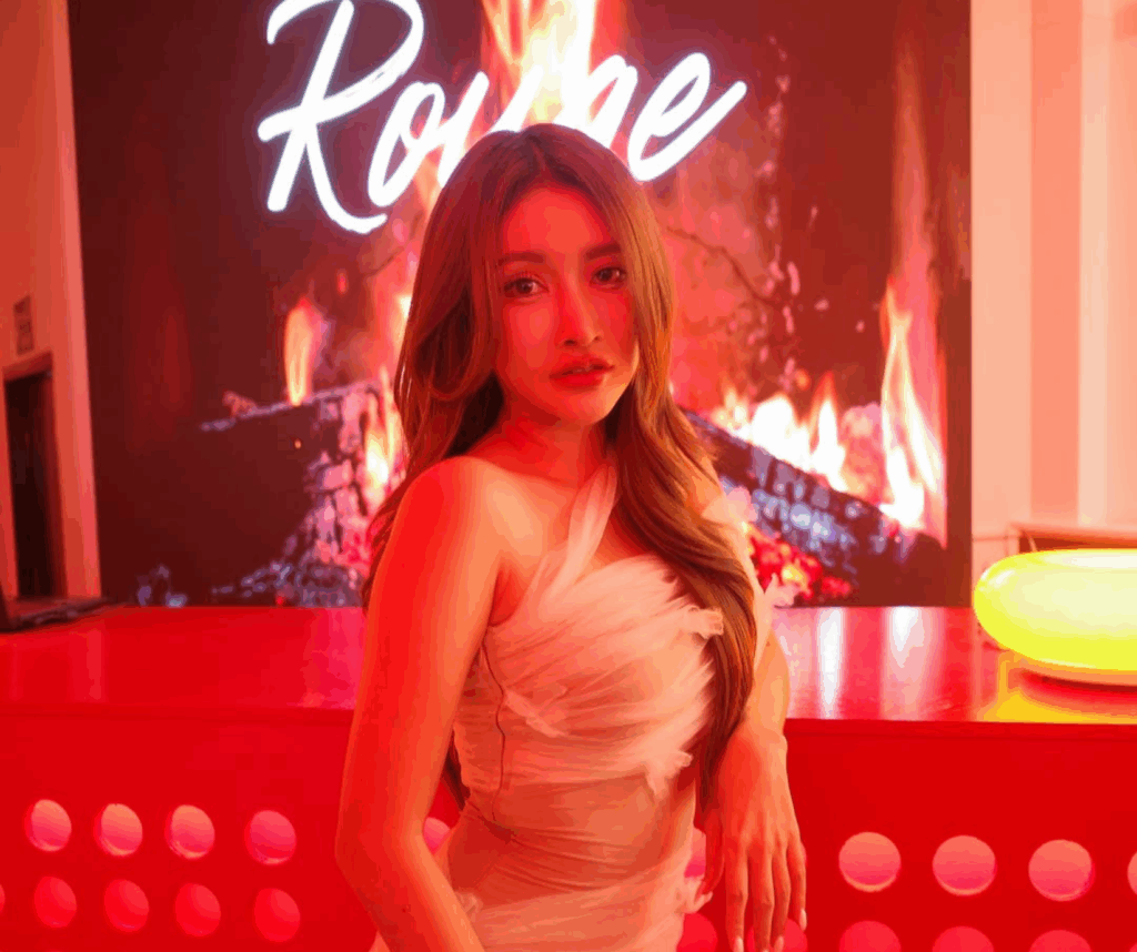 Date a Filipino Women online